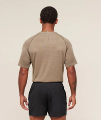 Versatile Seamless T-Shirt